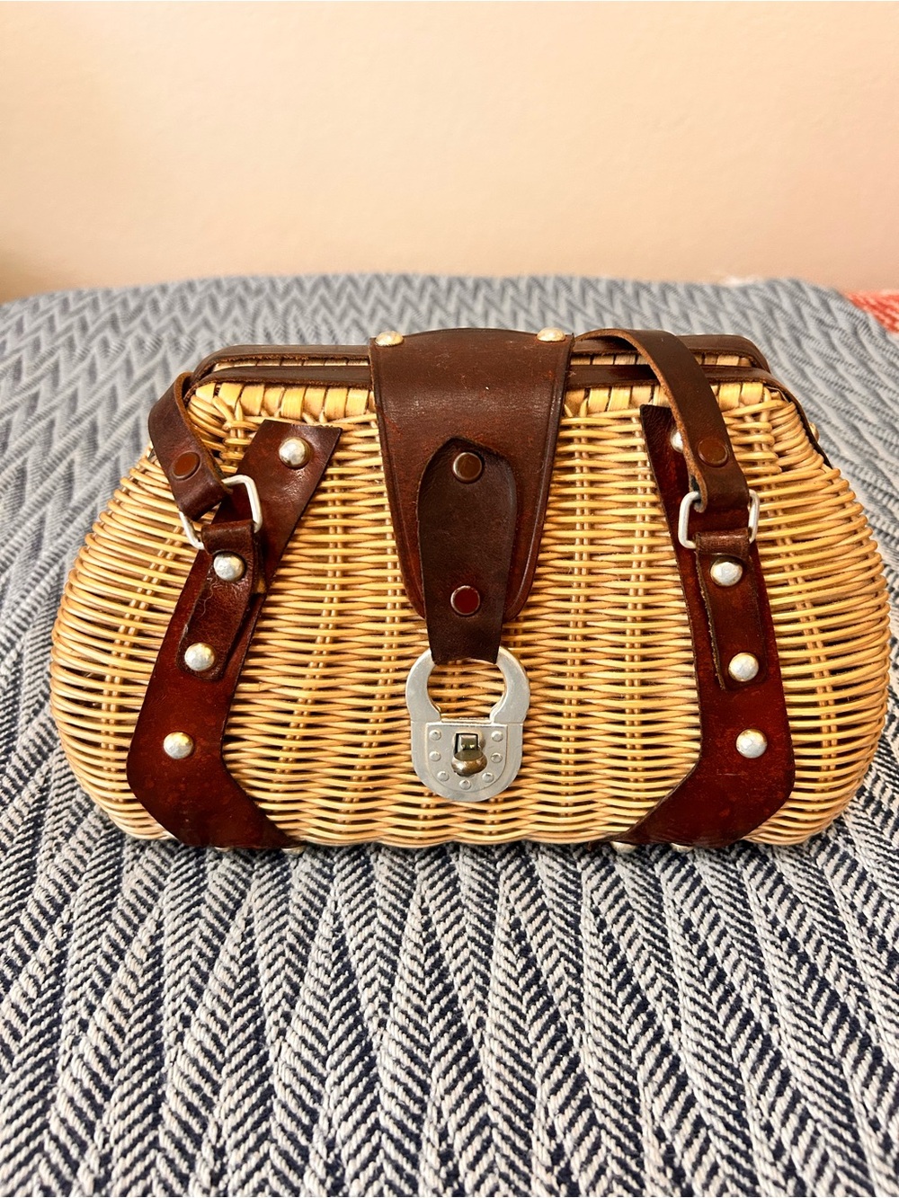 Vintage 1950’s Woven Straw Clutch with Dark Brown Leather Trim and Lock